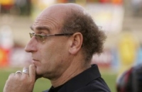 Mauritanie : Comparé à Louis de Funès, le coach Patrice Neveu pète un cable ! 
