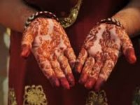 Le henné, une tradition encore perpétuée en Mauritanie 